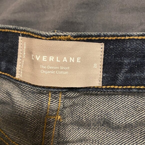 NWT Everlane Vintage Indigo Denim Short Organic Cotton Size 28 - Picture 3 of 6